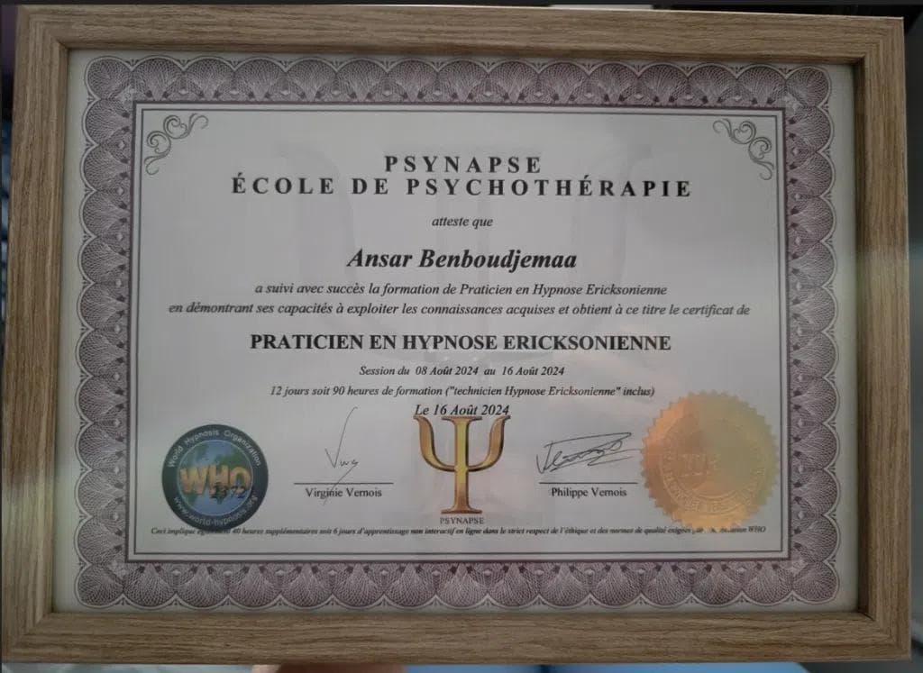 Certificat de Praticien en Hypnose Ericksonienne délivré à Ansar Benboudjemaa par l'école Psynapse, août 2024